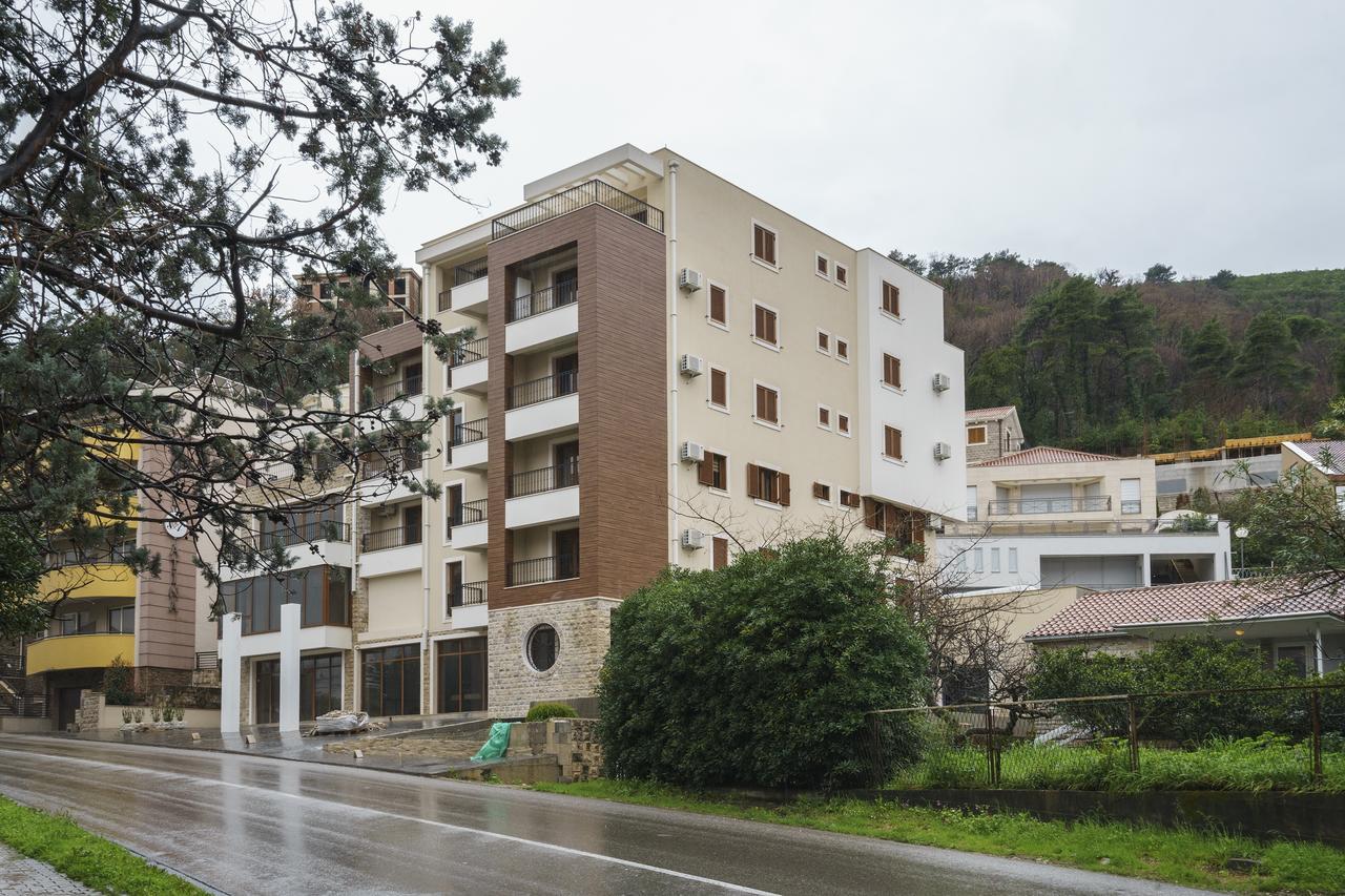 Apartments Lora Jadranskij Put Budva Eksteriør billede